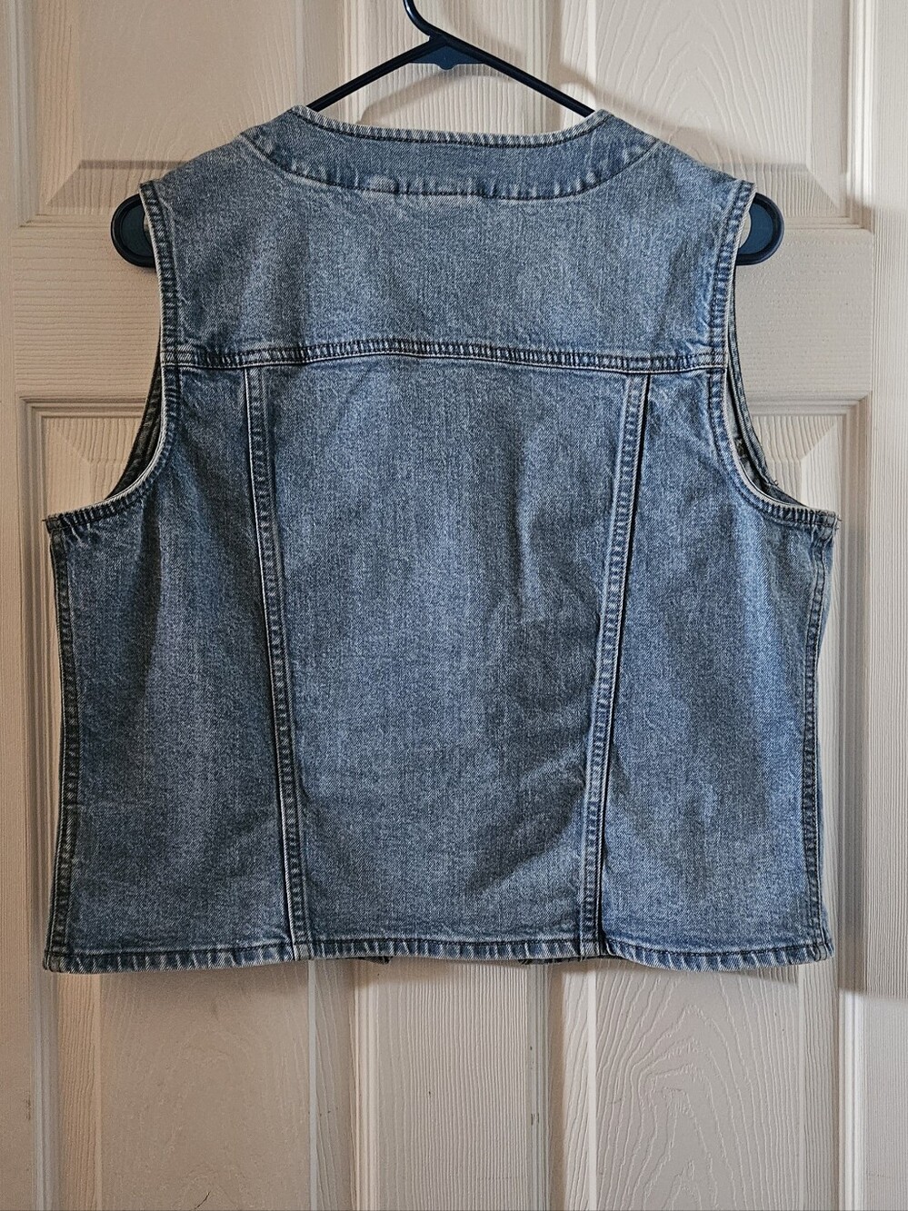 Universal Thread Denim Vest - Picture 2 of 4